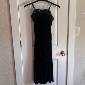 Vintage green stretch velvet size 12